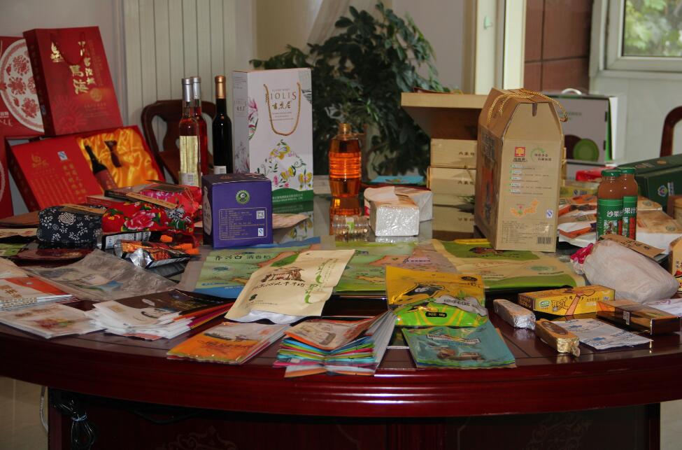 第三屆內(nèi)蒙古自治區(qū)農(nóng)畜產(chǎn)品包裝設(shè)計競賽評審工作圓滿完成